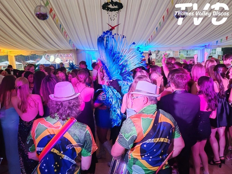 carnival party ascost