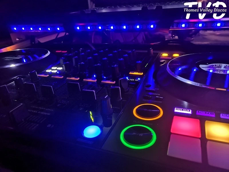 pioneer ddj1000 with led lighting