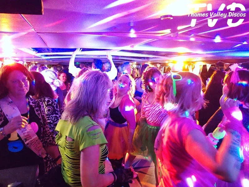 party boat caversham
