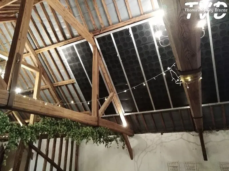 speakers and sound ceiling for music